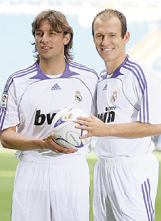 并在关键时 并在关键时